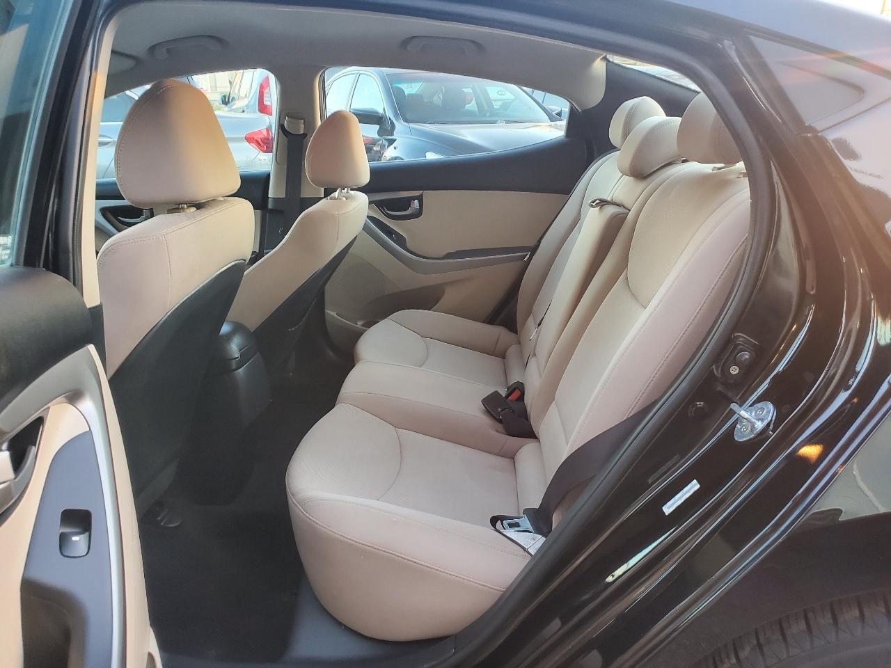 Hyundai Elantra 4dr Sdn Man SE (Ulsan Plant) 2015