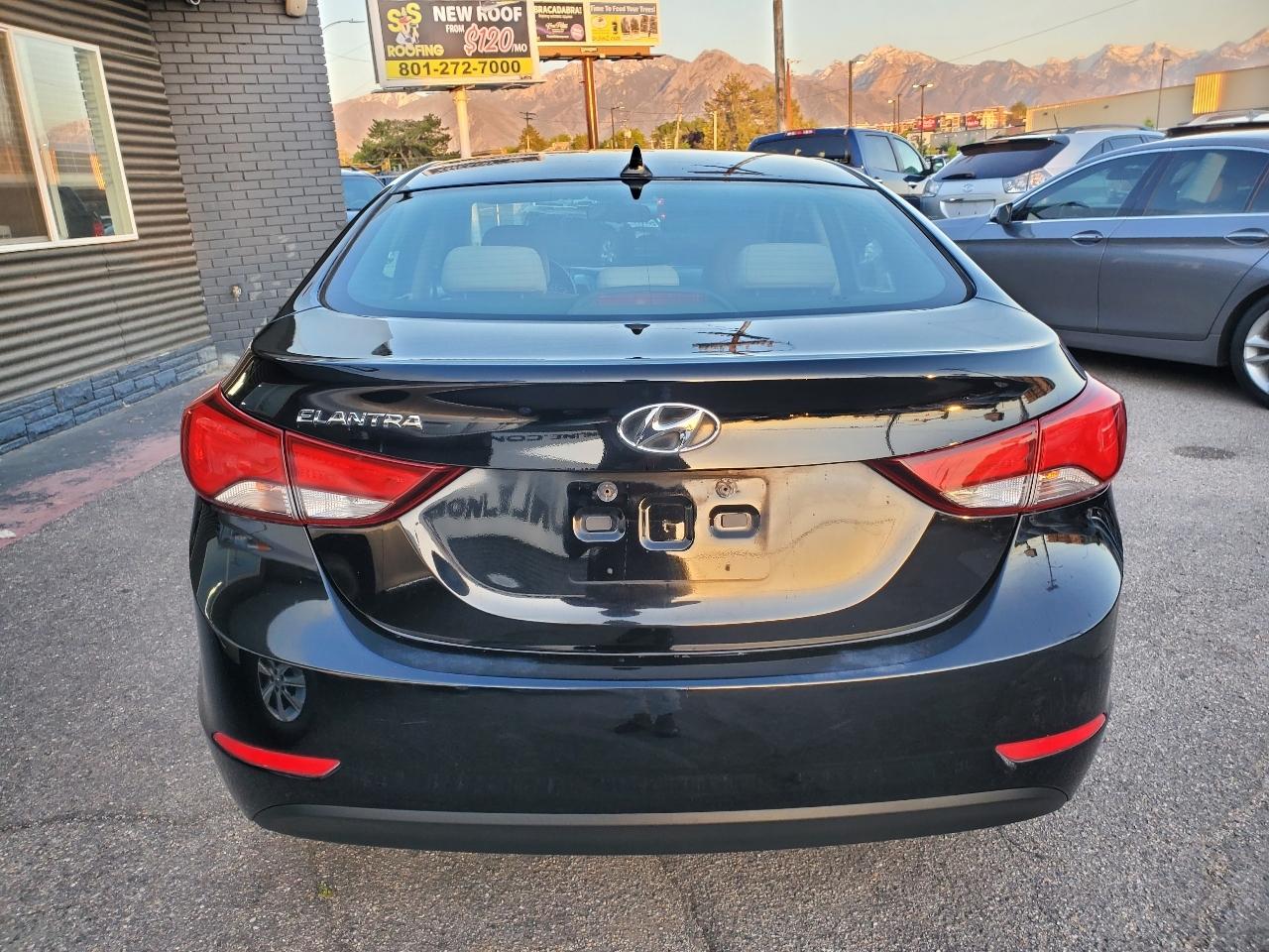 Hyundai Elantra 4dr Sdn Man SE (Ulsan Plant) 2015