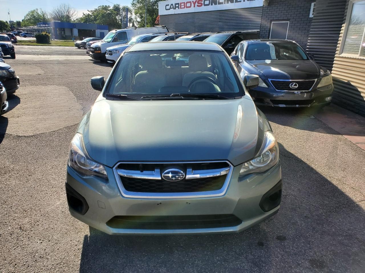 Subaru Impreza Wagon 5dr Auto 2.0i Premium 2014