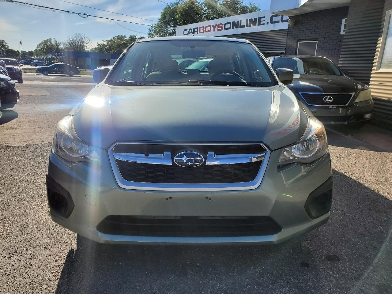 Subaru Impreza Wagon 5dr Auto 2.0i Premium 2014