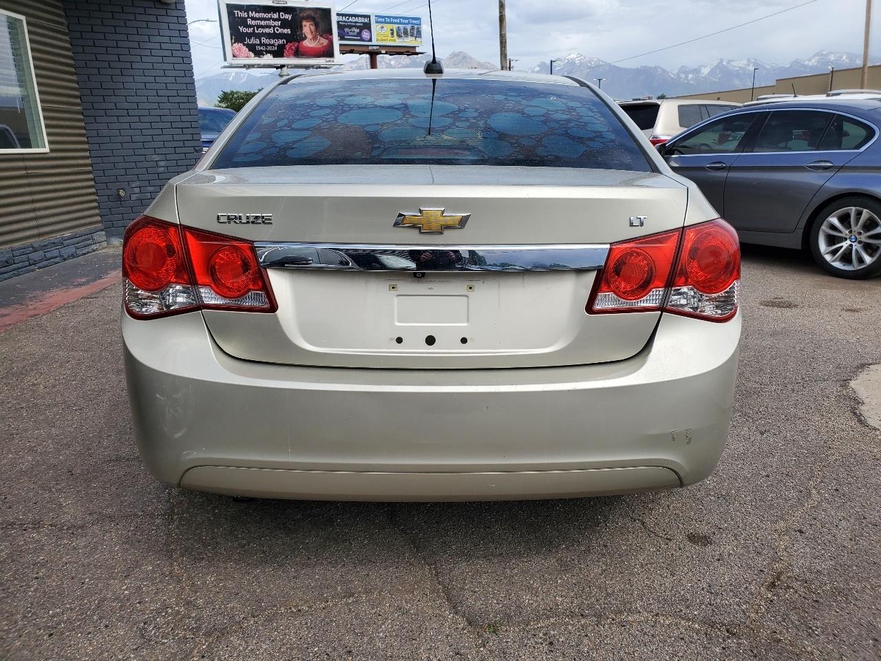 Chevrolet Cruze Limited 4dr Sdn Auto LT w/1LT 2016