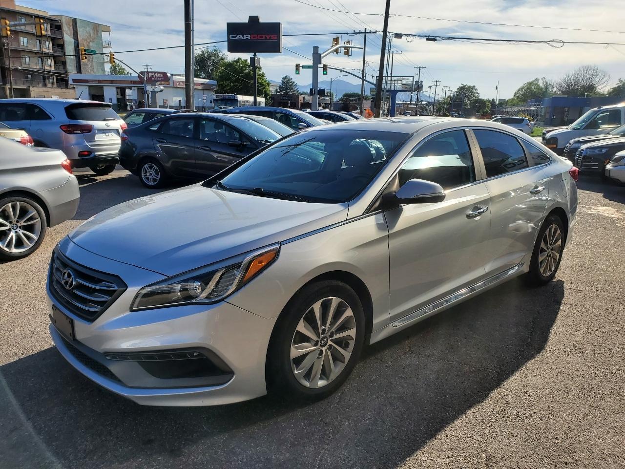 Hyundai Sonata Sport 2.4L PZEV 2017