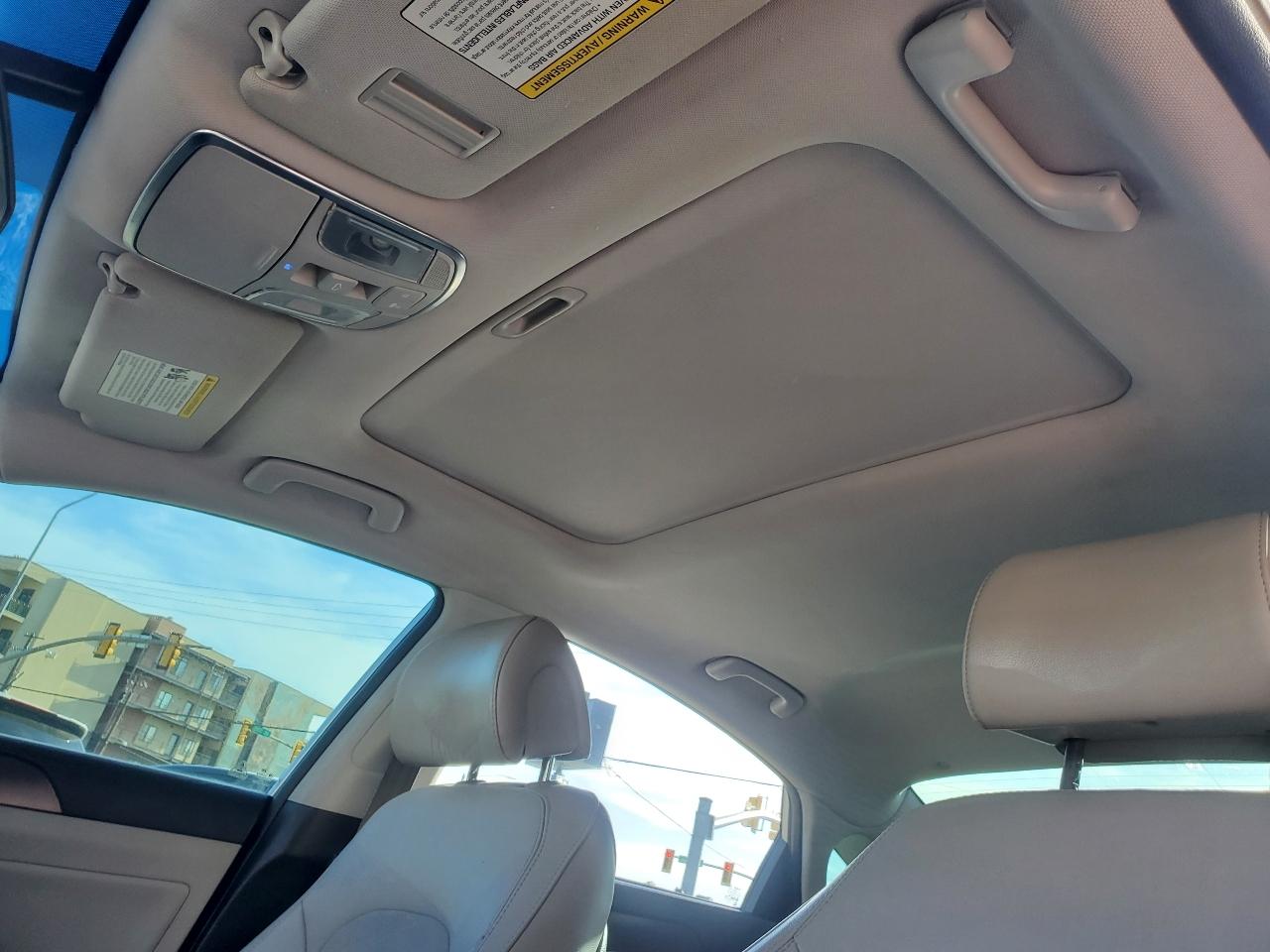Hyundai Sonata Sport 2.4L PZEV 2017