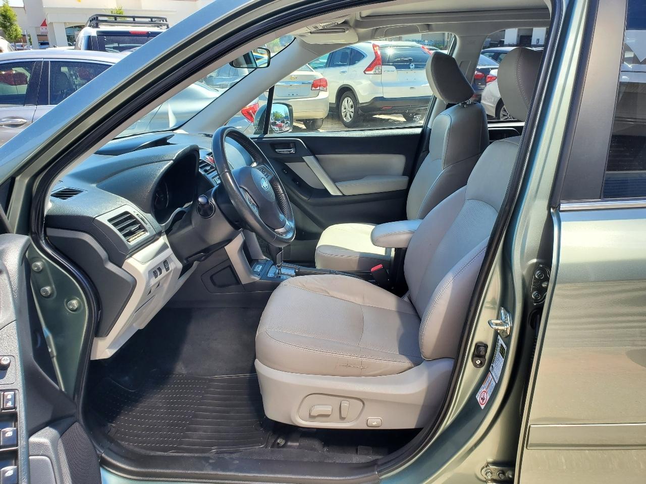 Subaru Forester 4dr Auto 2.5i Limited PZEV 2014