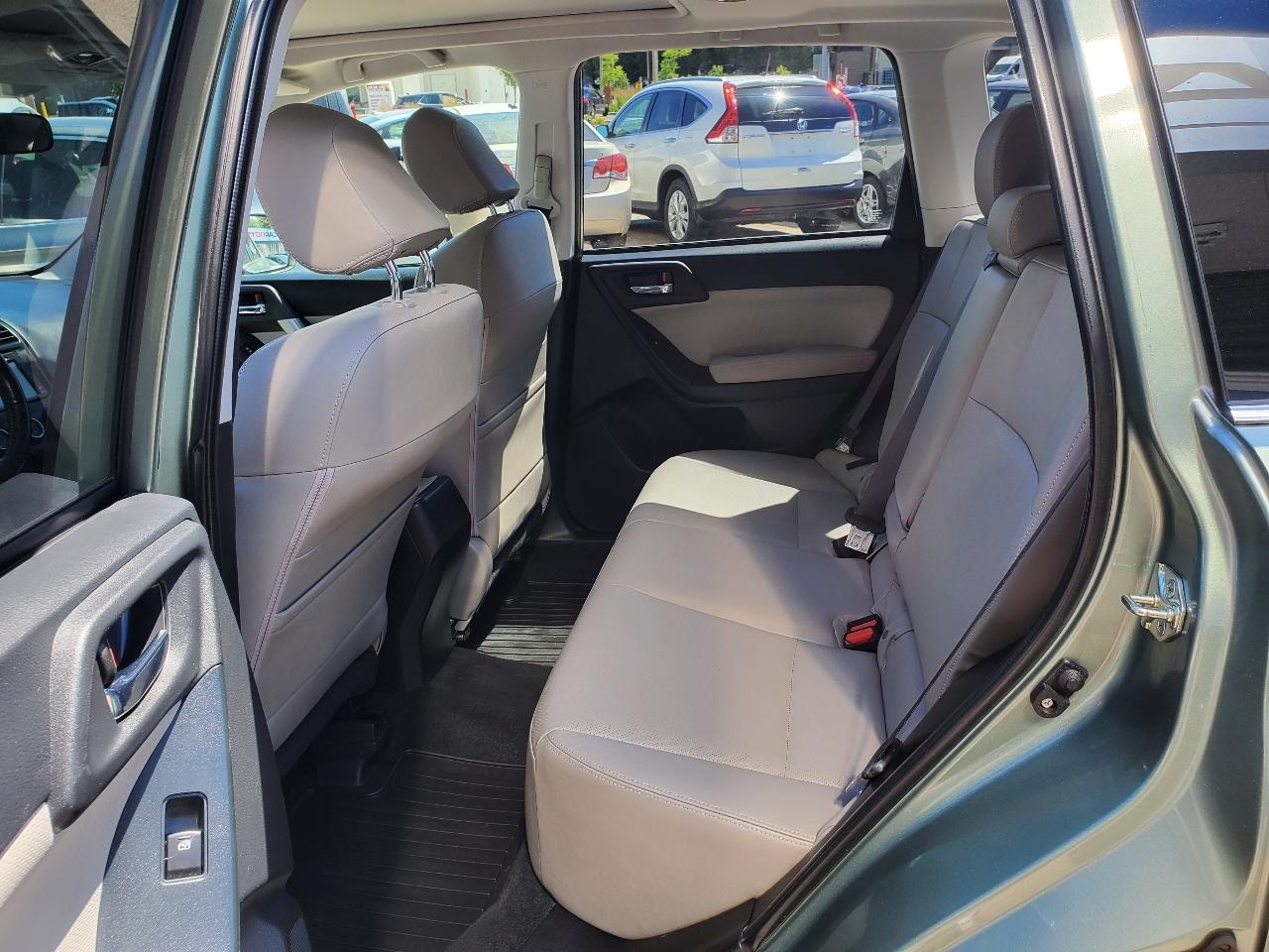 Subaru Forester 4dr Auto 2.5i Limited PZEV 2014