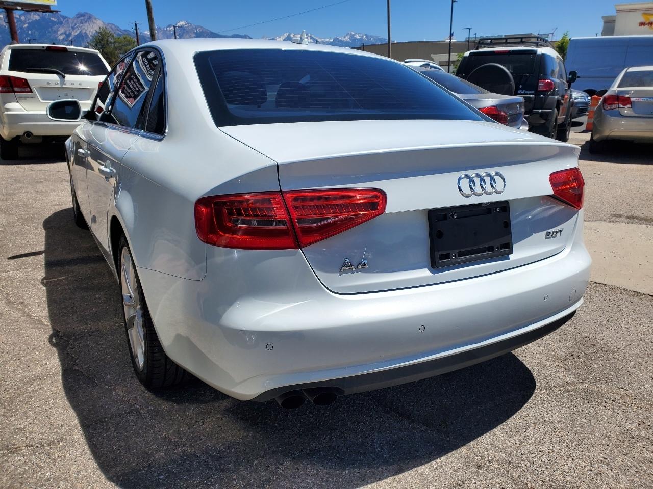 Audi A4 4dr Sdn CVT FrontTrak 2.0T Premium Plus 2013