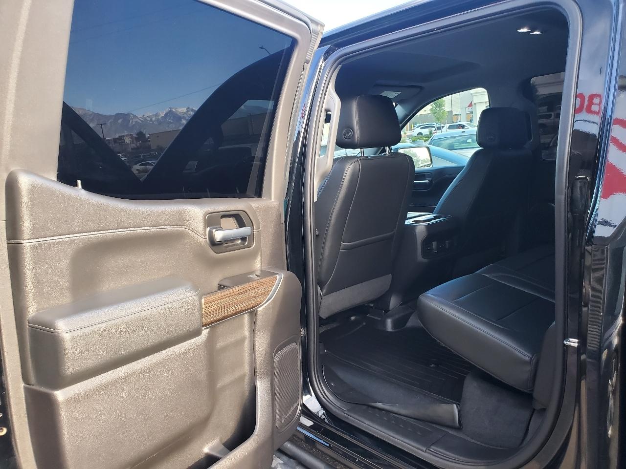 Chevrolet Silverado 1500 4WD Crew Cab 147" RST 2019