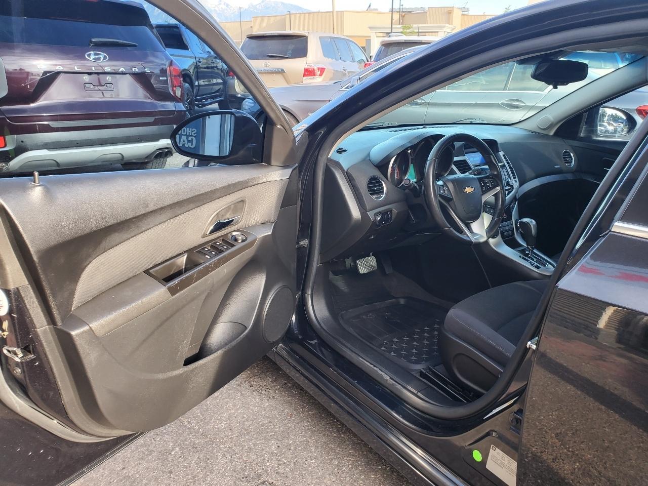 Chevrolet Cruze 4dr Sdn ECO 2012