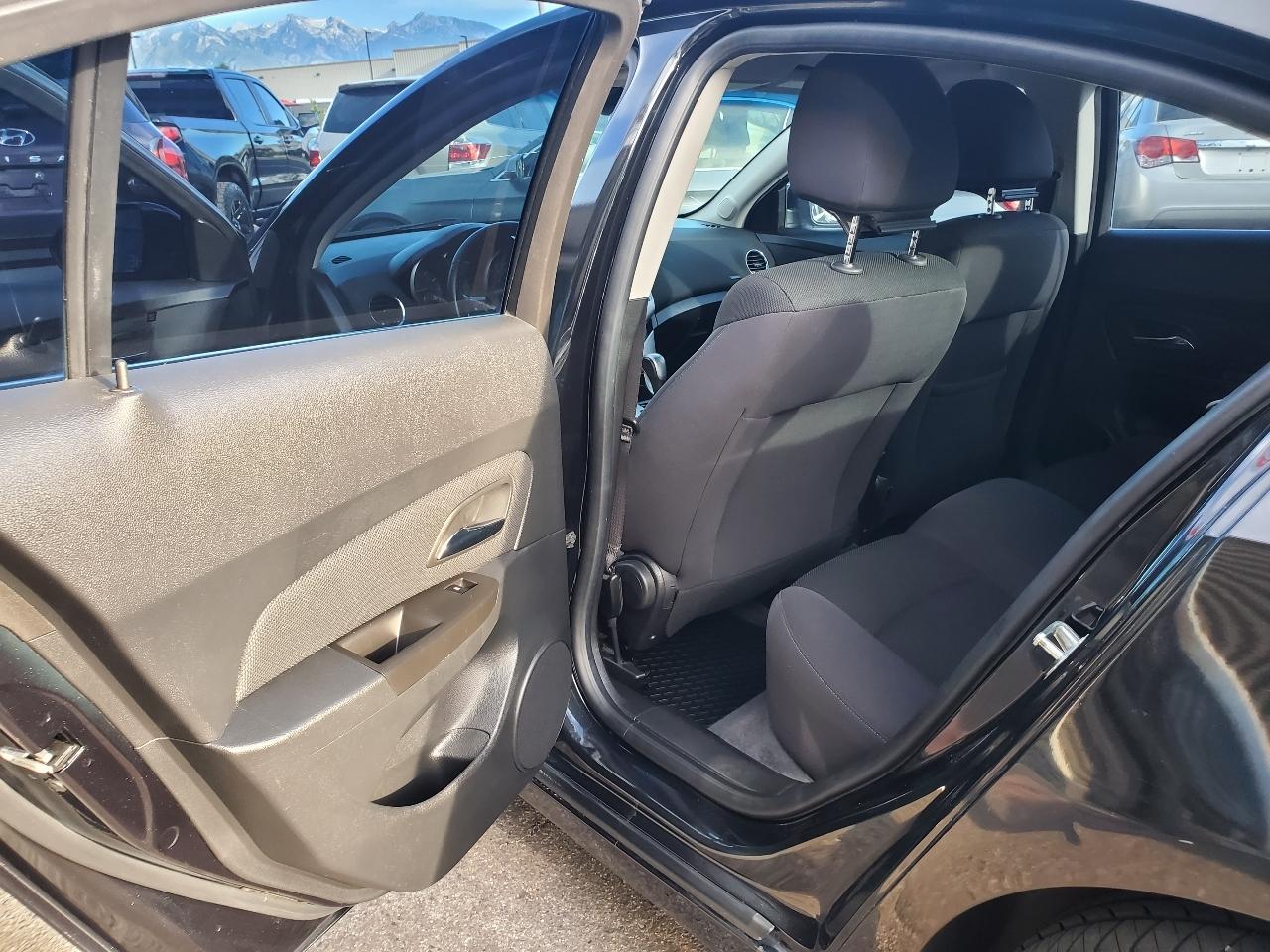 Chevrolet Cruze 4dr Sdn ECO 2012
