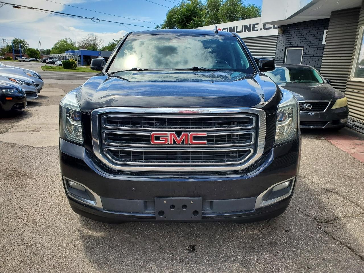 GMC Yukon 4WD 4dr SLT 2017