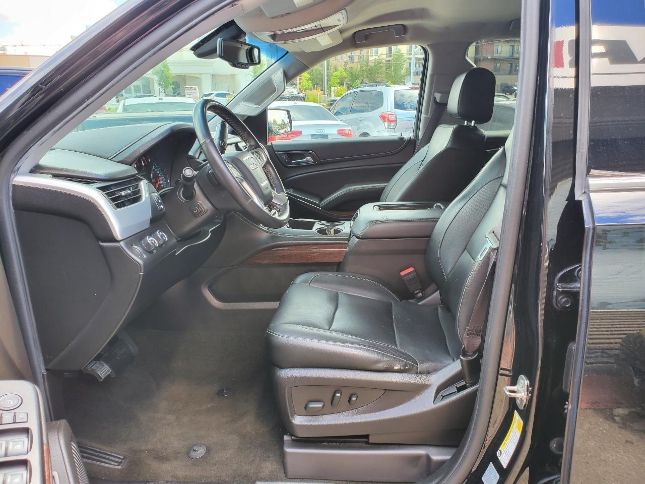 GMC Yukon 4WD 4dr SLT 2017