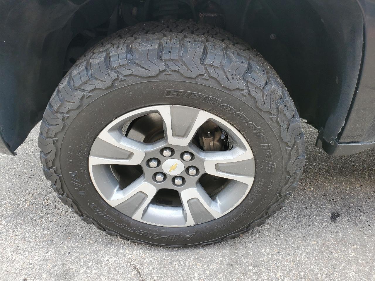 Chevrolet Colorado 4WD Crew Cab 140.5" Z71 2015