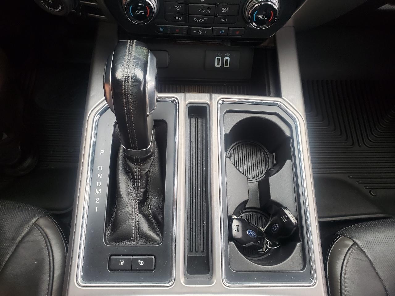 Ford F-150 Platinum SuperCrew 5.5-ft. Bed 4WD 2016