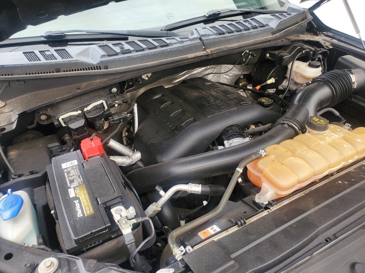 Ford F-150 Platinum SuperCrew 5.5-ft. Bed 4WD 2016