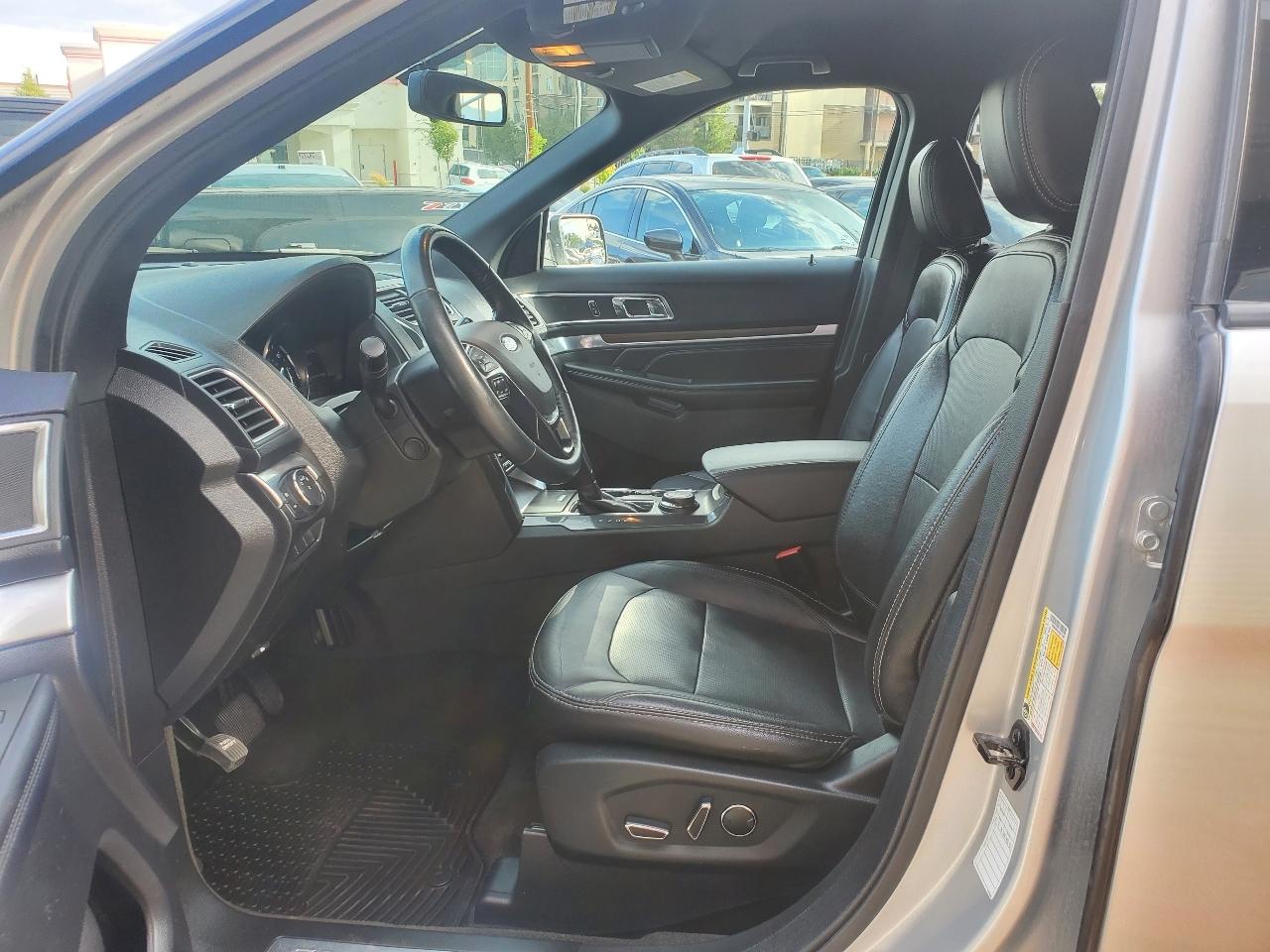 Ford Explorer Limited 4WD 2018
