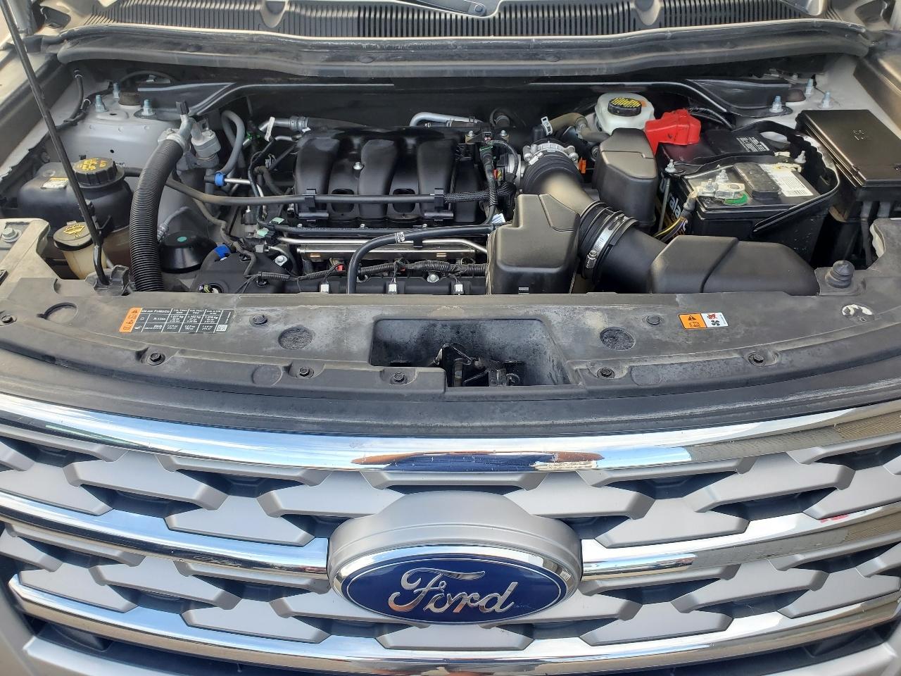 Ford Explorer Limited 4WD 2018
