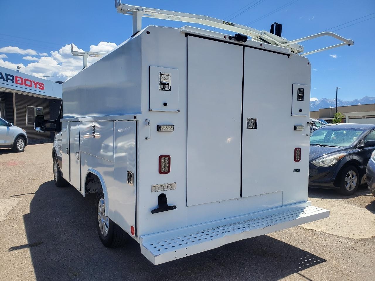 Ford Transit Cutaway T-350 SRW 138" WB 9500 GVWR 2018