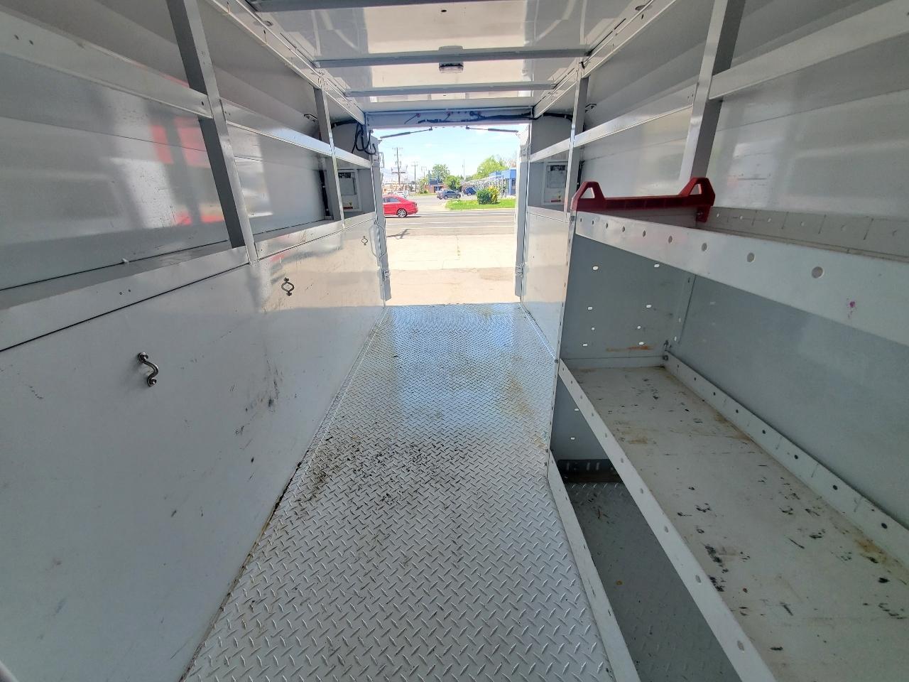 Ford Transit Cutaway T-350 SRW 138" WB 9500 GVWR 2018