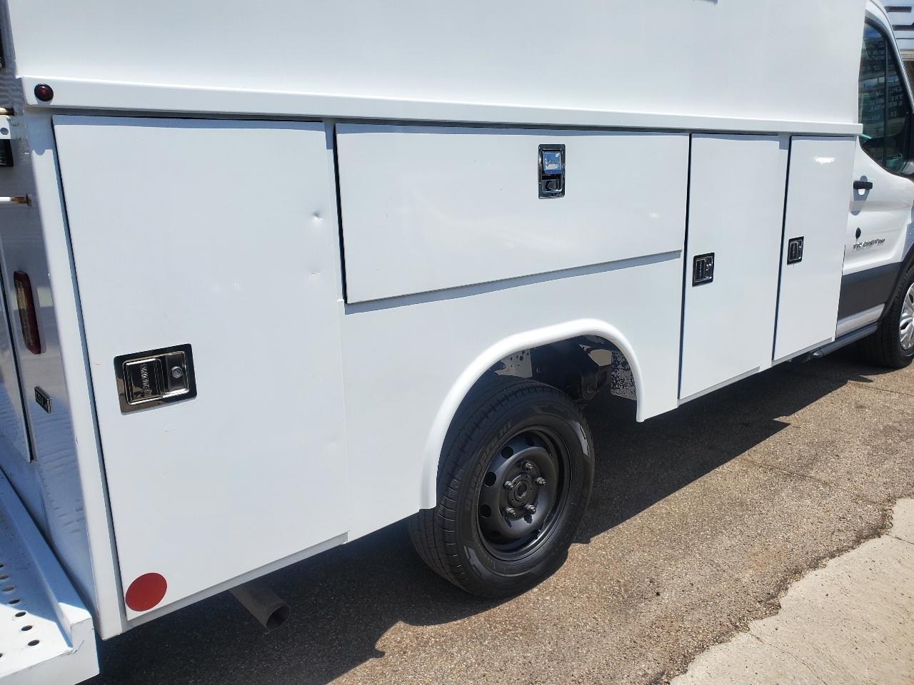 Ford Transit Cutaway T-350 SRW 138" WB 9500 GVWR 2018