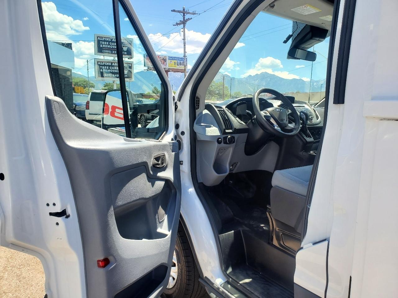Ford Transit Cutaway T-350 SRW 138" WB 9500 GVWR 2018