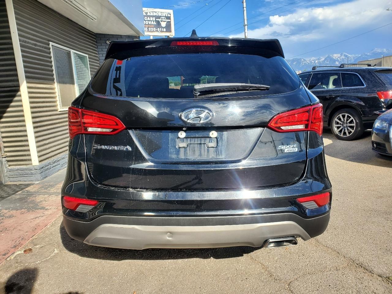 Hyundai Santa Fe Sport 2.4L Auto AWD 2017