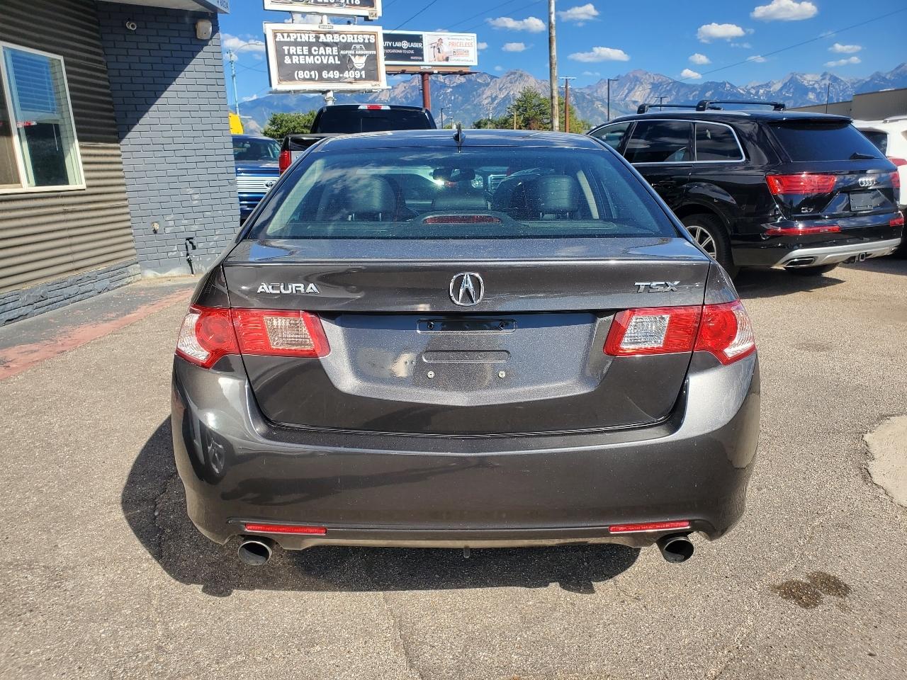 Acura TSX 4dr Sdn I4 Auto 2010