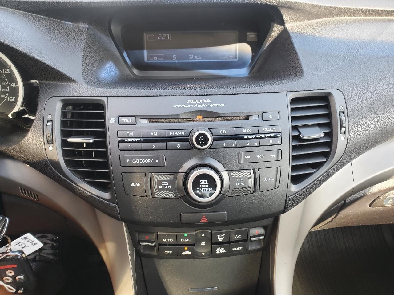 Acura TSX 4dr Sdn I4 Auto 2010