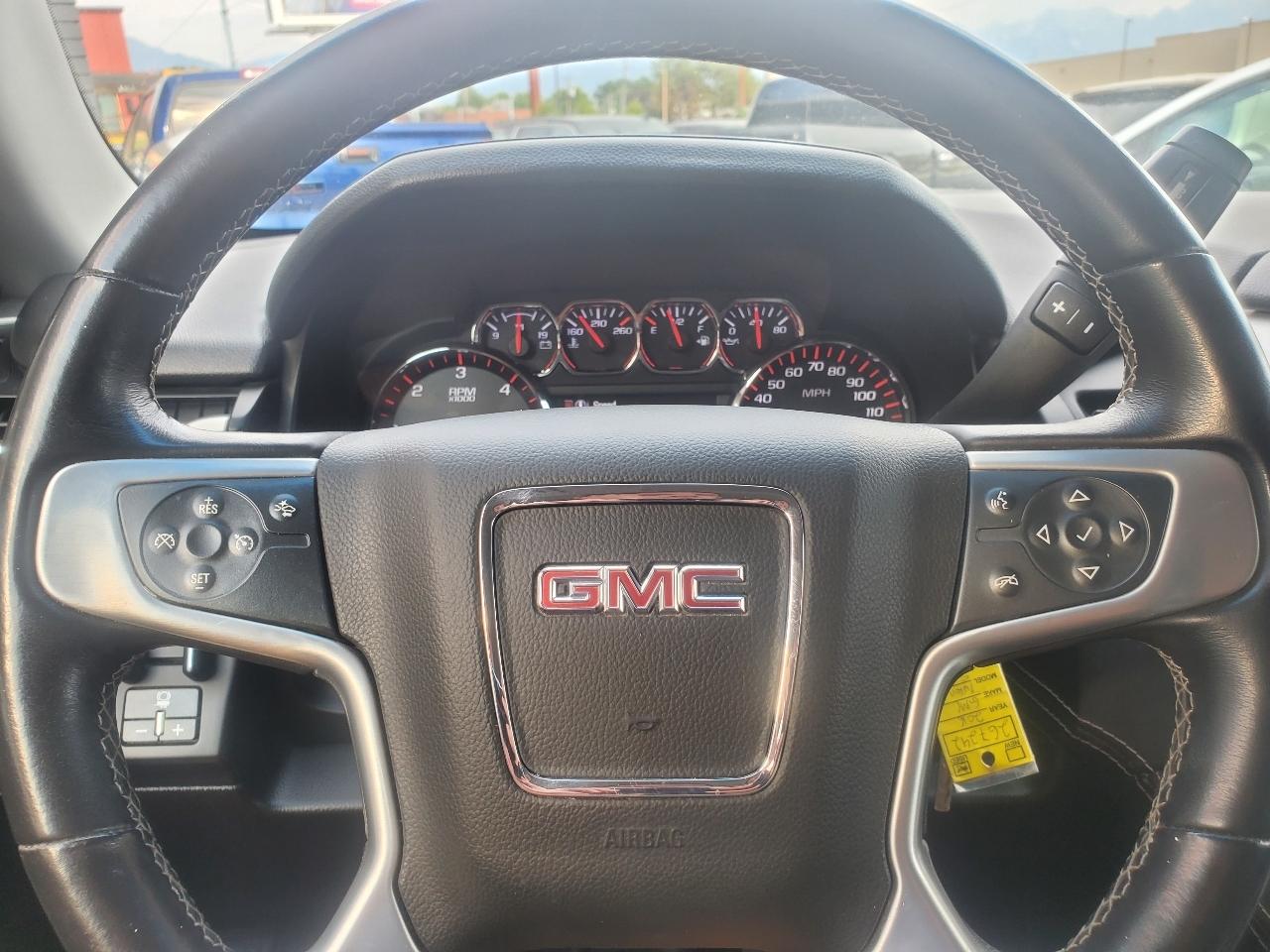 GMC Yukon XL 4WD 4dr SLE 2016