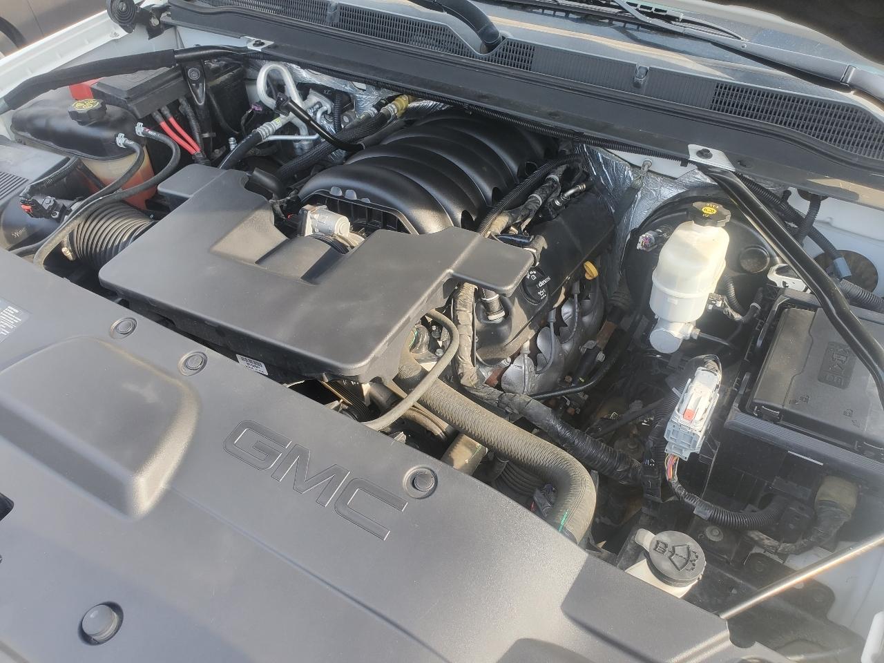 GMC Yukon XL 4WD 4dr SLE 2016