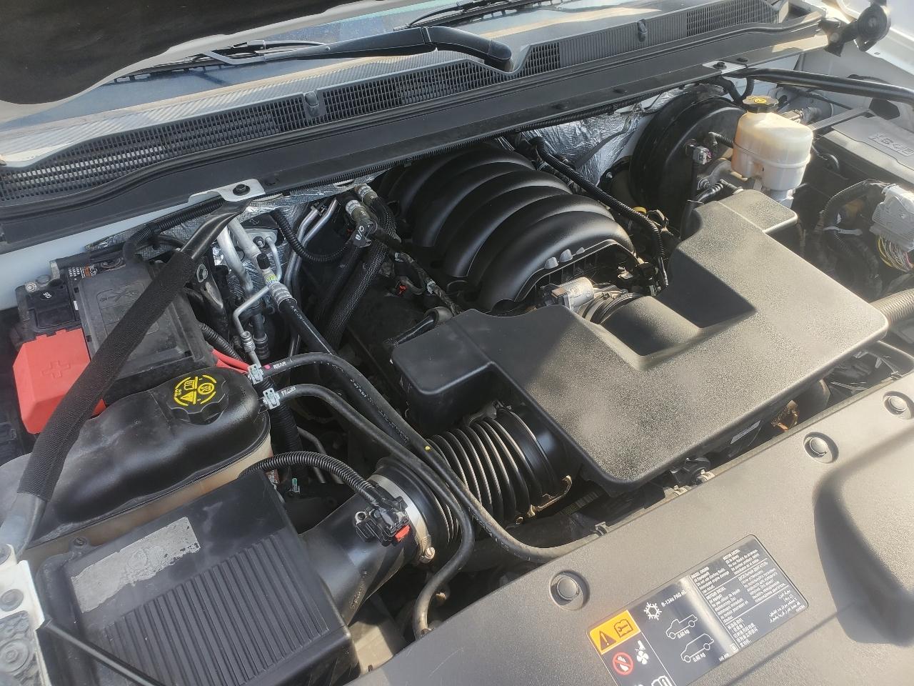 GMC Yukon XL 4WD 4dr SLE 2016