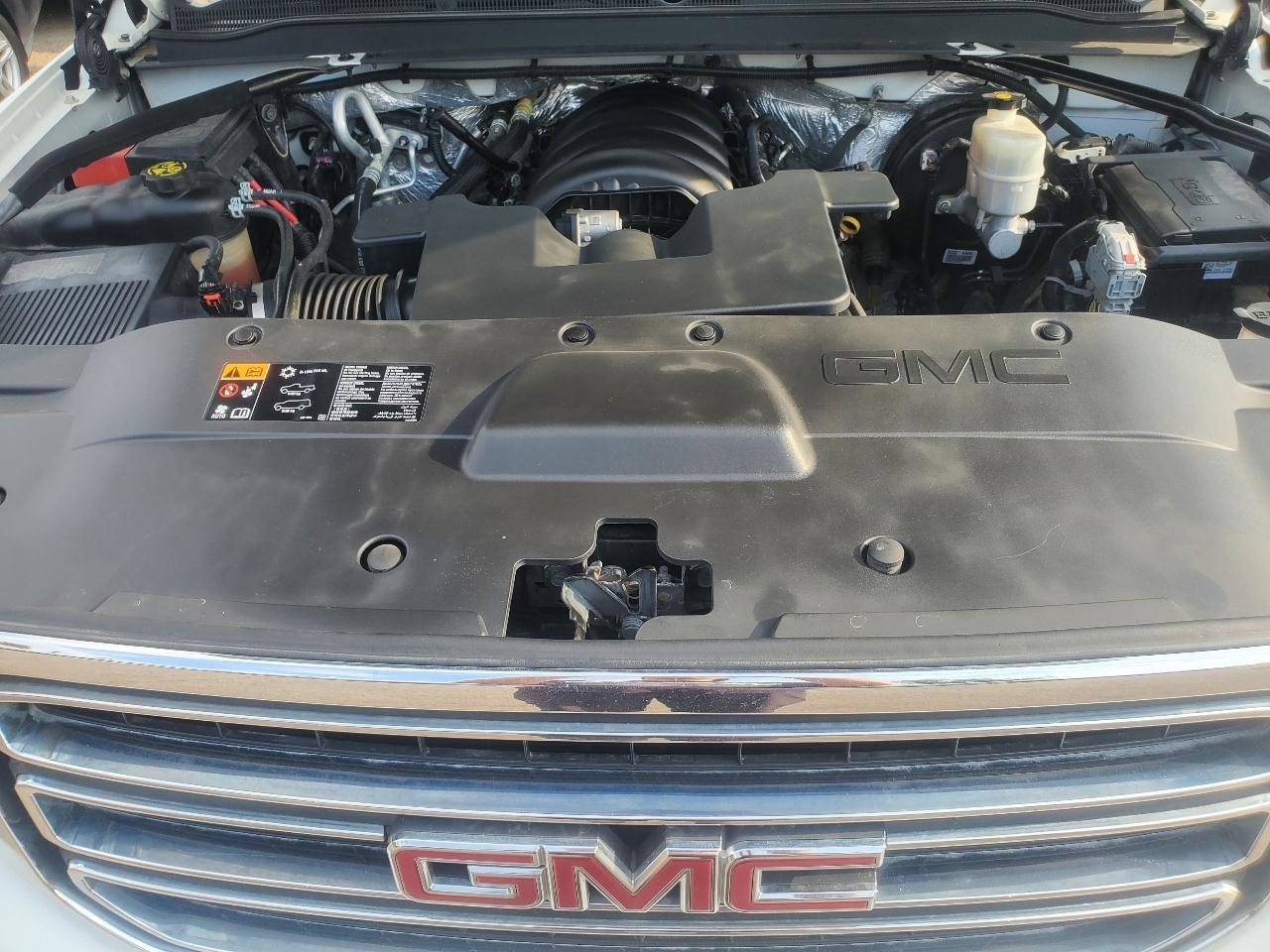 GMC Yukon XL 4WD 4dr SLE 2016