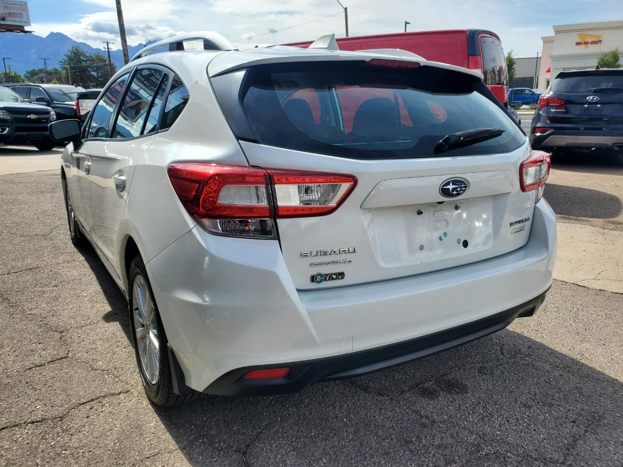 Subaru Impreza 2.0i Premium 5-door CVT 2017