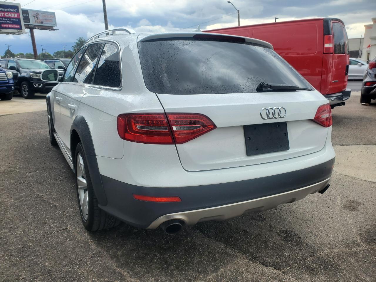 Audi allroad 4dr Wgn Premium Plus 2015