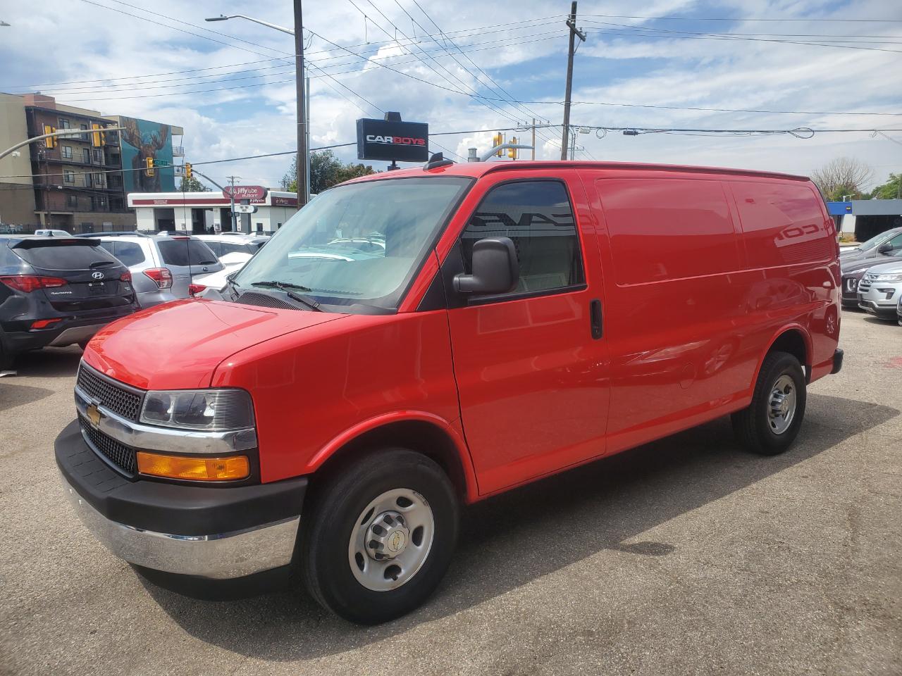 Chevrolet Express Cargo Van RWD 2500 135" 2021