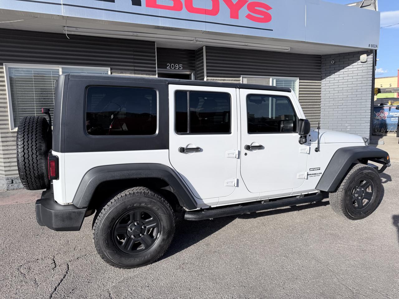 Jeep Wrangler Unlimited 4WD 4dr Sport 2015