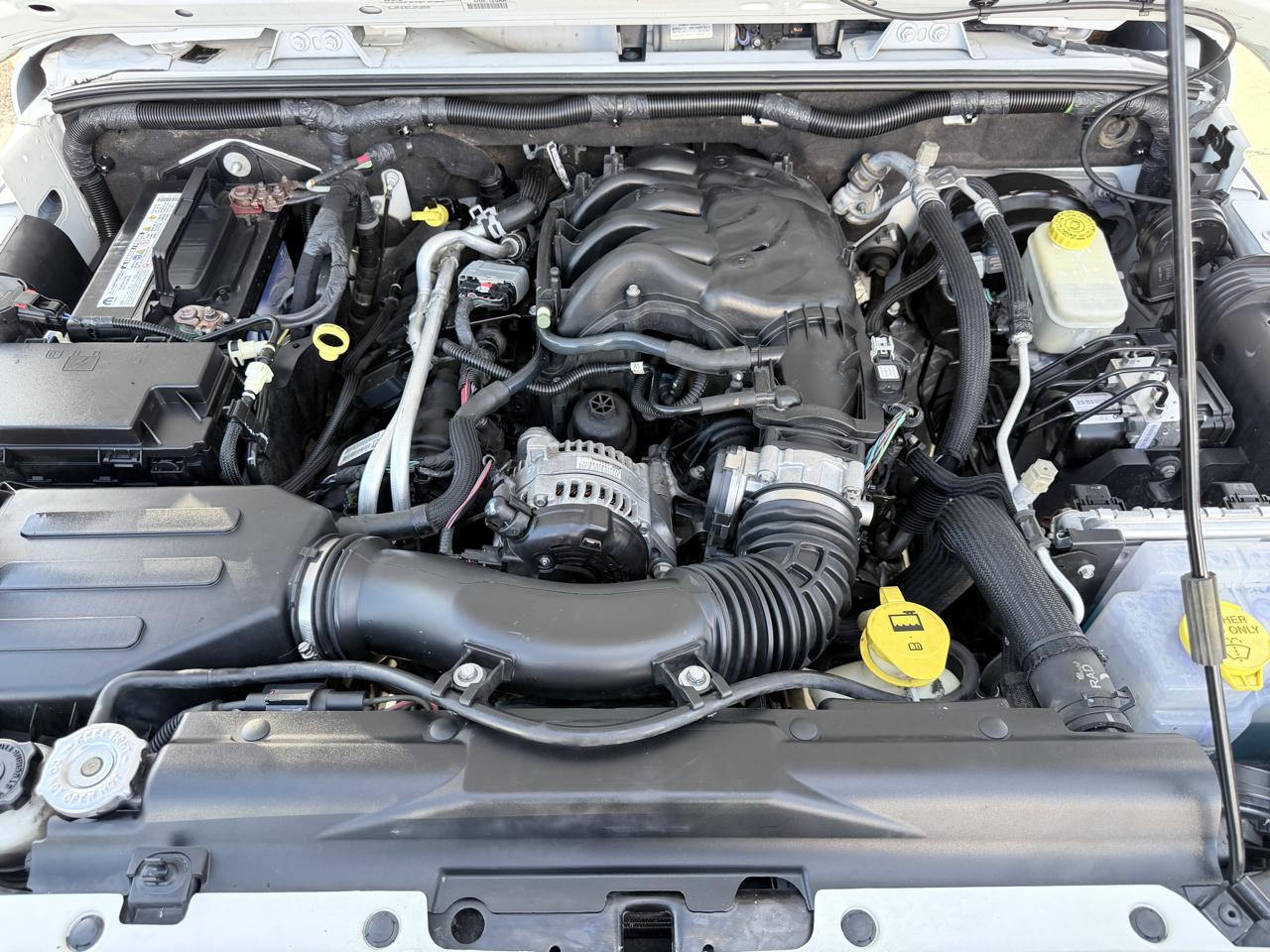 Jeep Wrangler Unlimited 4WD 4dr Sport 2015