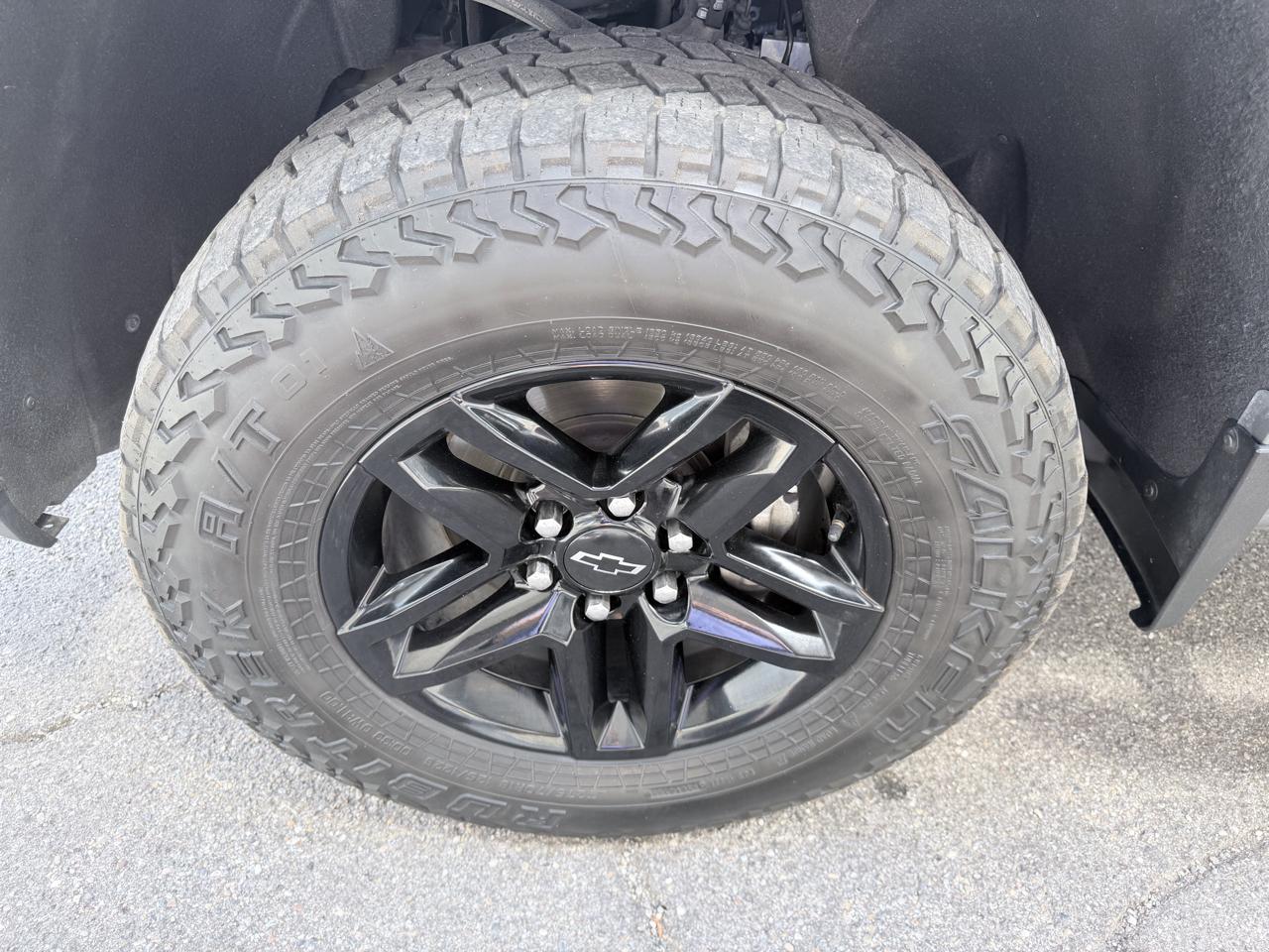 Chevrolet Silverado 1500 4WD Crew Cab 157" Custom Trail Boss 2020