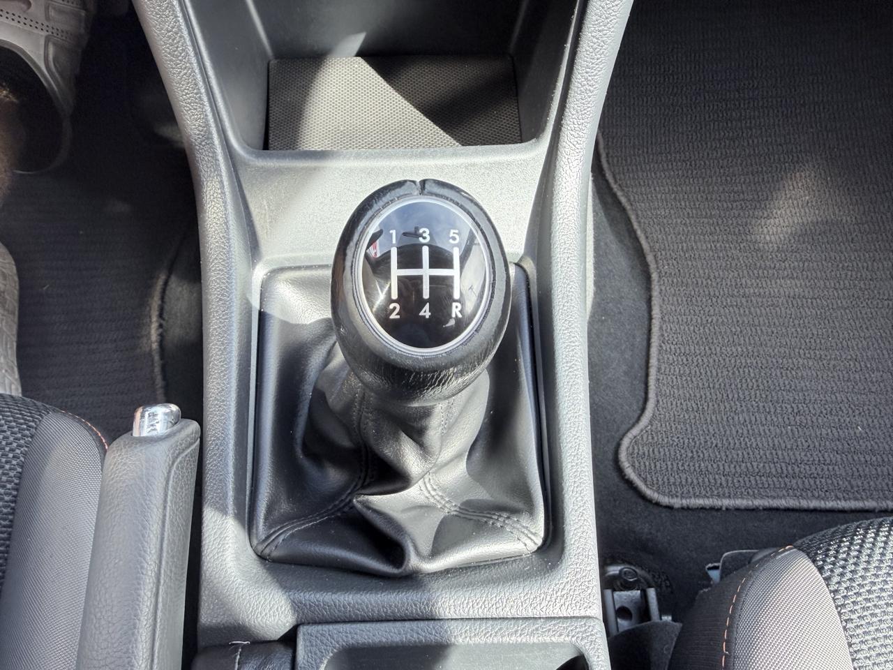 Subaru Crosstrek 5dr Man 2.0i Premium 2016