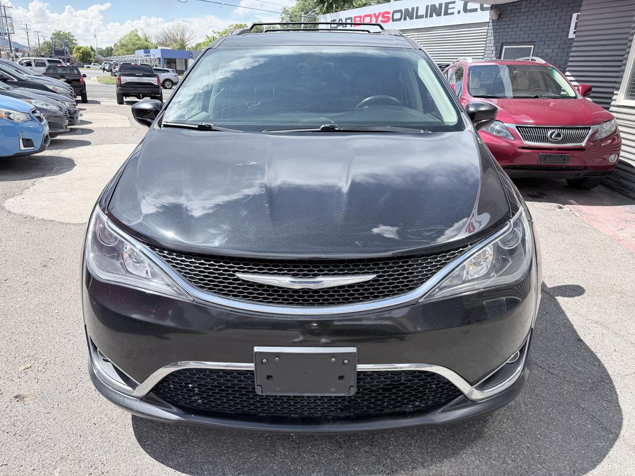 Chrysler Pacifica Touring-L FWD 2017