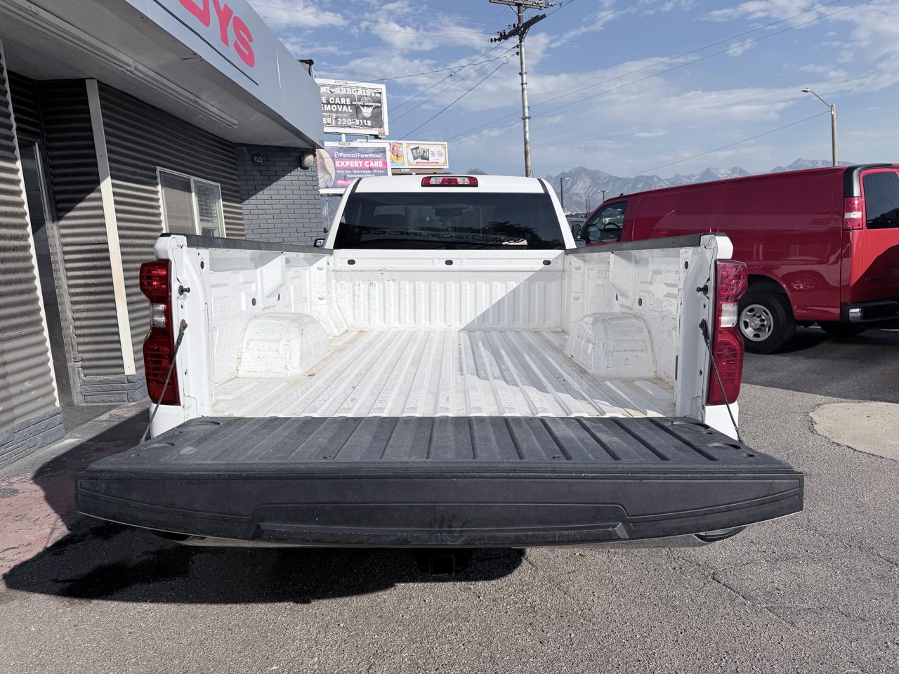 Chevrolet Silverado 1500 4WD Reg Cab 140" Work Truck 2019