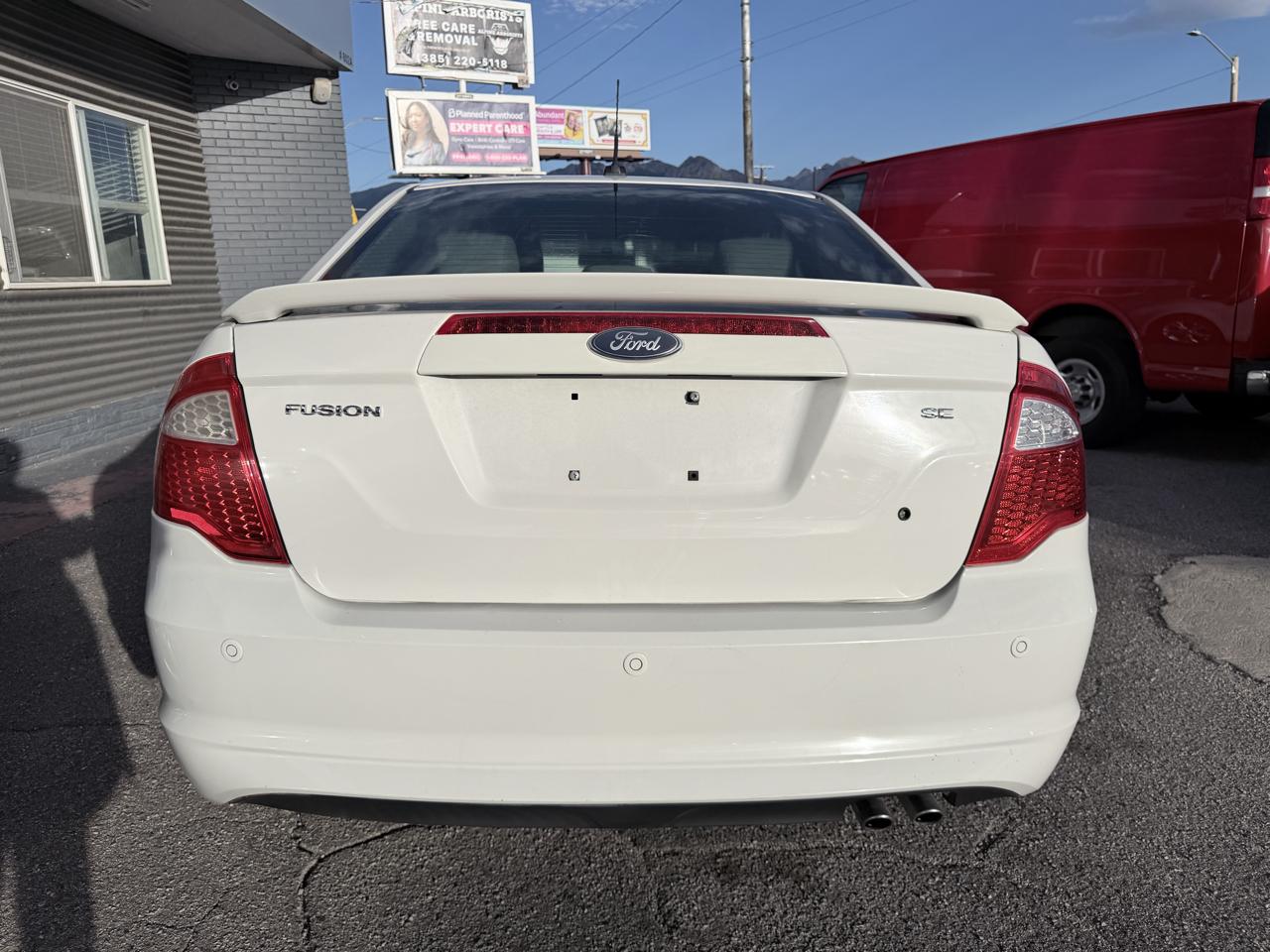 Ford Fusion 4dr Sdn SE FWD 2012