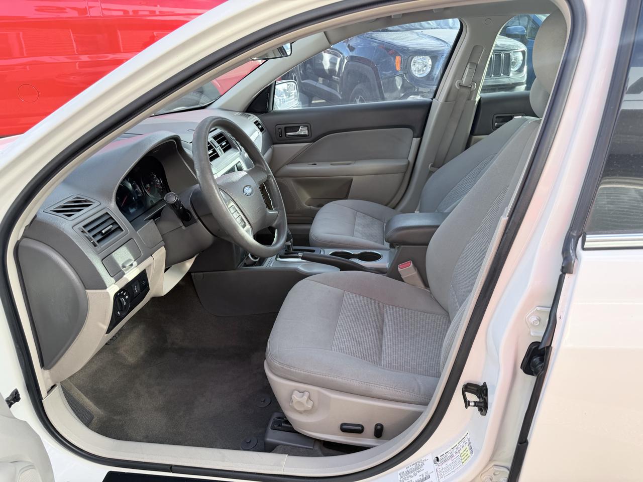 Ford Fusion 4dr Sdn SE FWD 2012