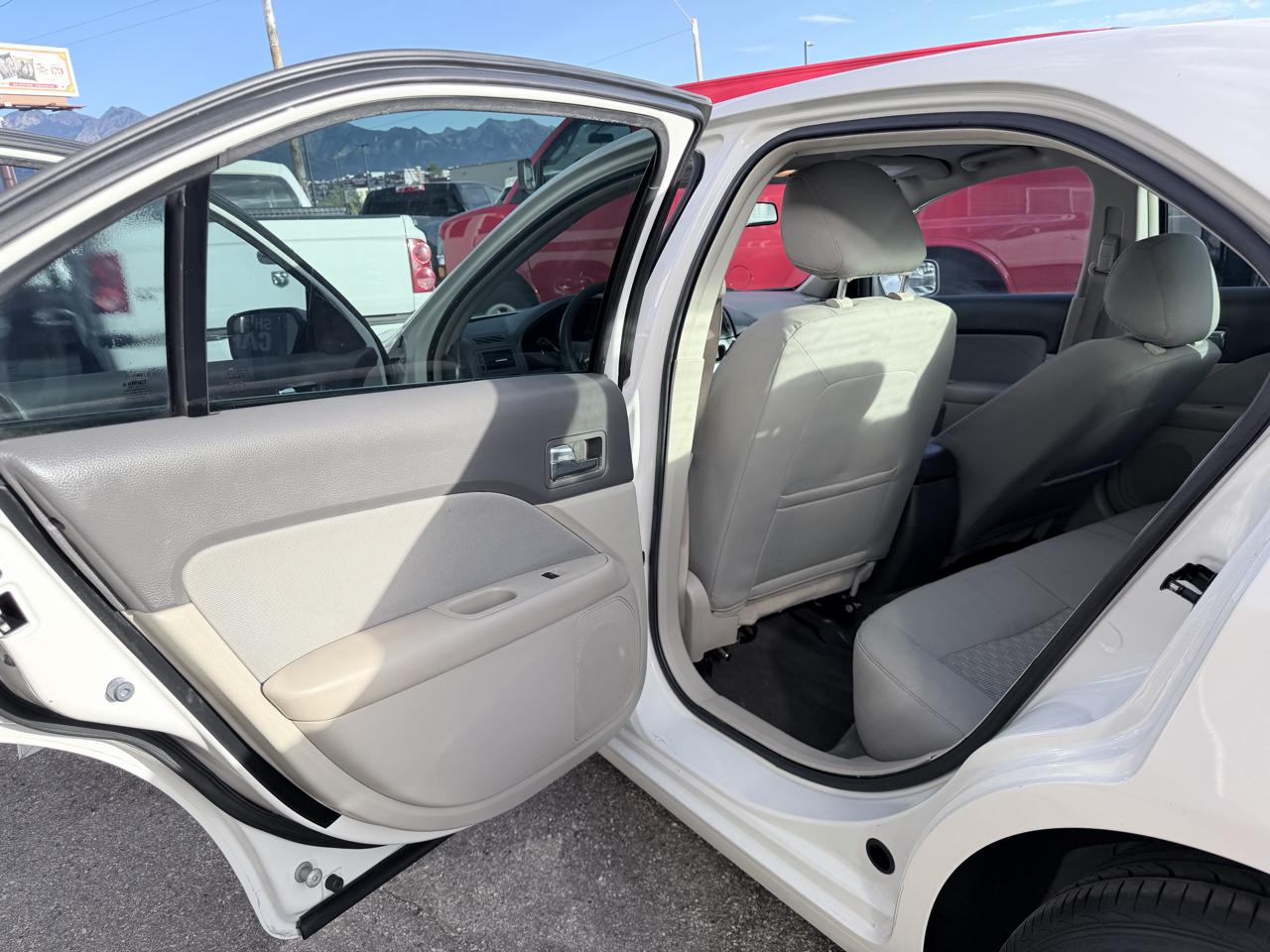 Ford Fusion 4dr Sdn SE FWD 2012