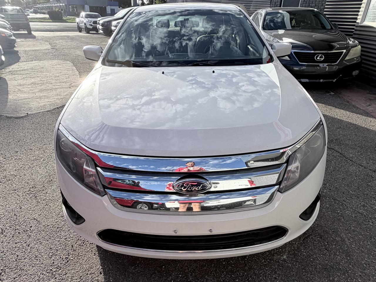 Ford Fusion 4dr Sdn SE FWD 2012