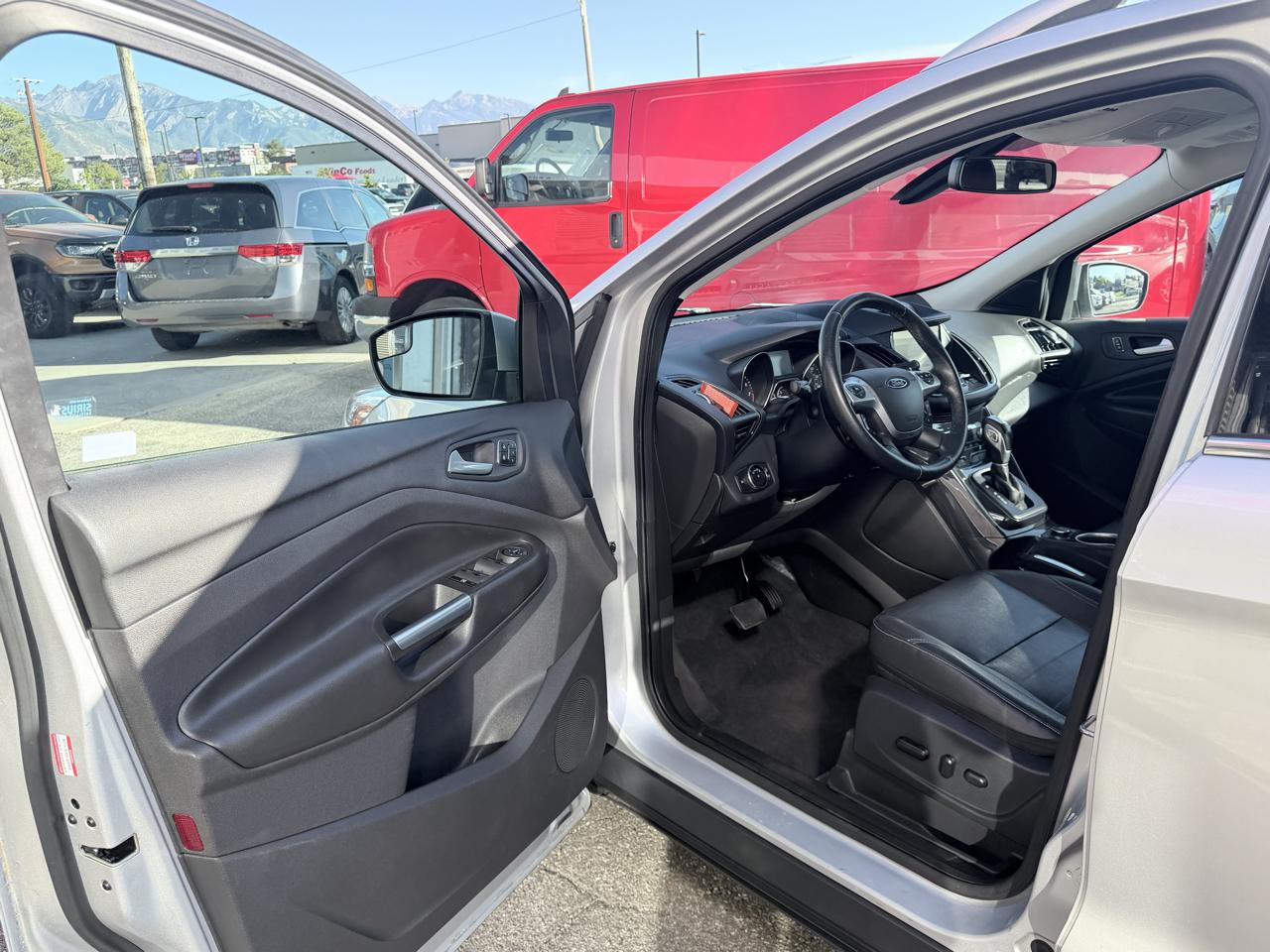 Ford Escape 4WD 4dr Titanium 2014