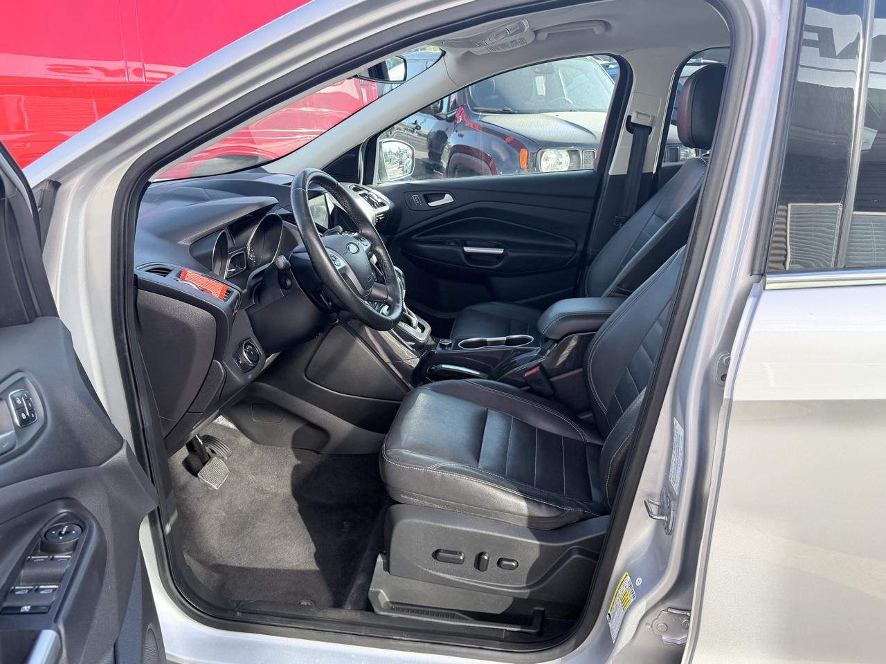Ford Escape 4WD 4dr Titanium 2014
