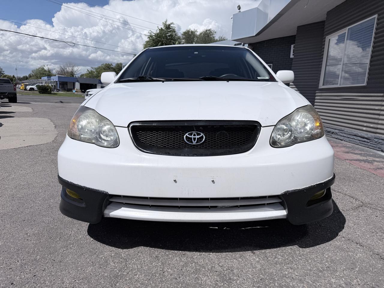 Toyota Corolla 4dr Sdn Man CE (Natl) 2008