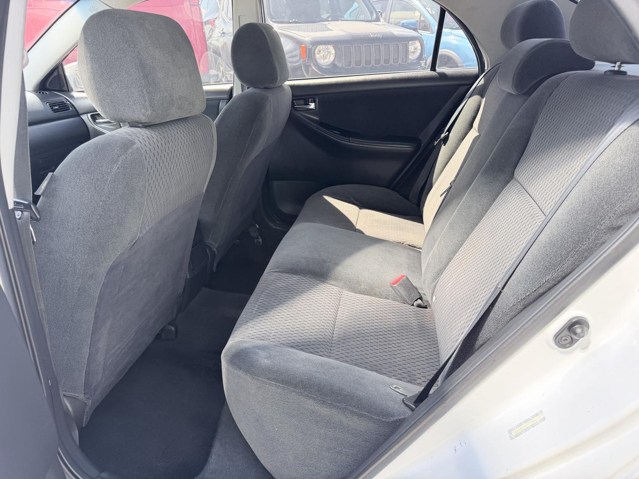 Toyota Corolla 4dr Sdn Man CE (Natl) 2008