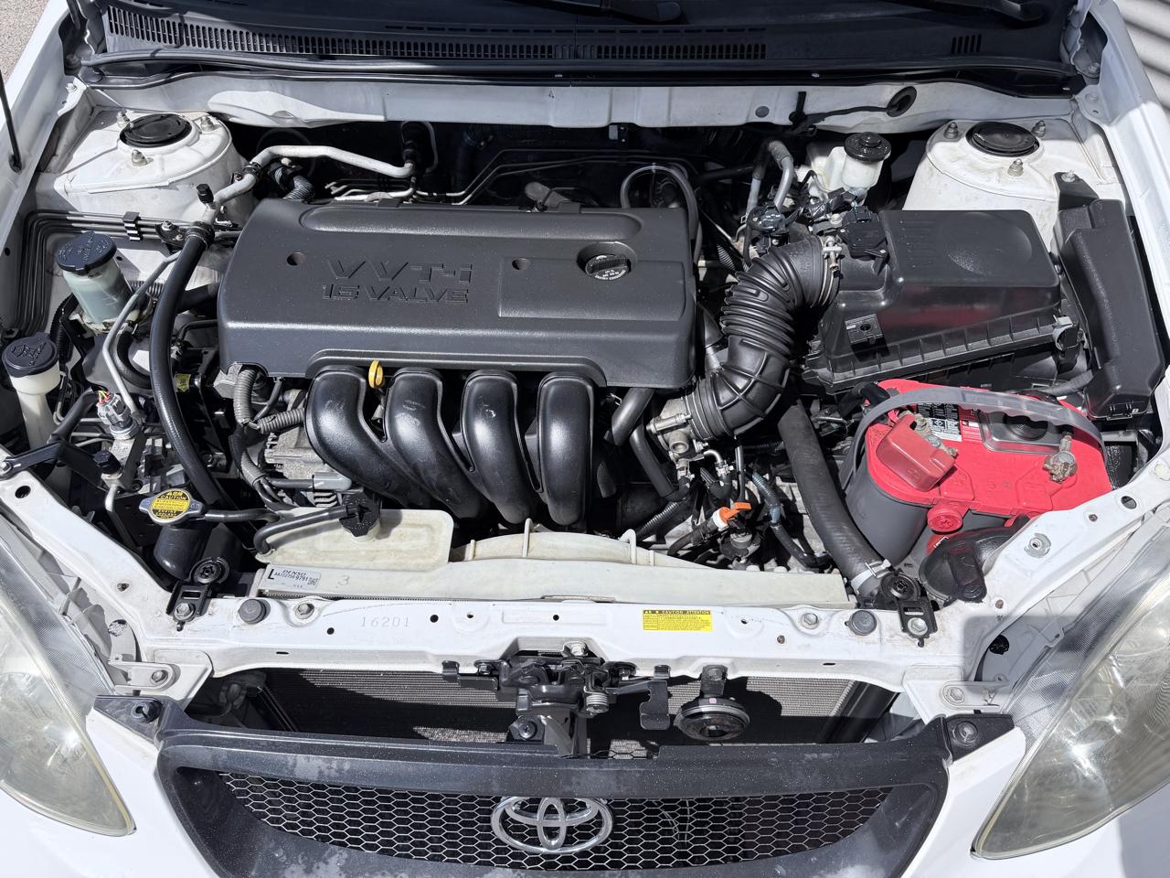 Toyota Corolla 4dr Sdn Man CE (Natl) 2008