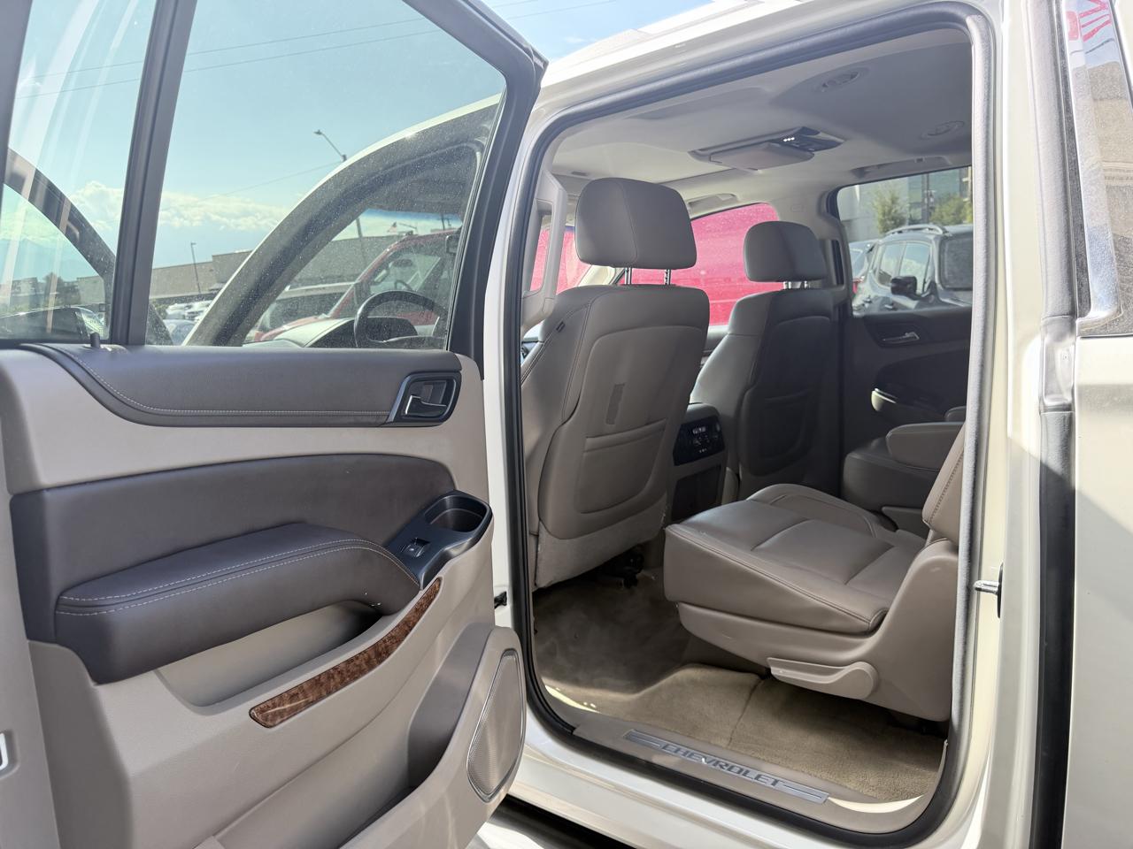 Chevrolet Suburban 4WD 4dr LTZ 2015